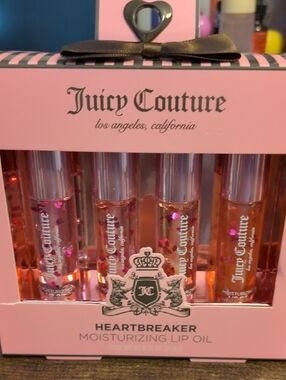 Juicy Couture Heartbreaker Moisturizing Lip Oil Set - Pink & Silver Accents